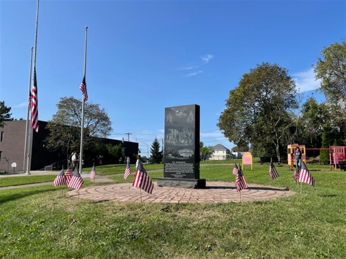 Sheridan Park 9/11 Monument